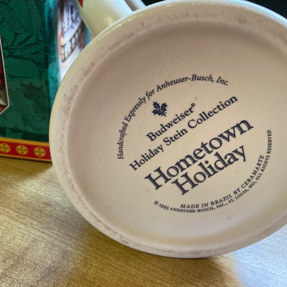 Budweiser Christmas Beer Stein 1994 - Picture 4 of 4